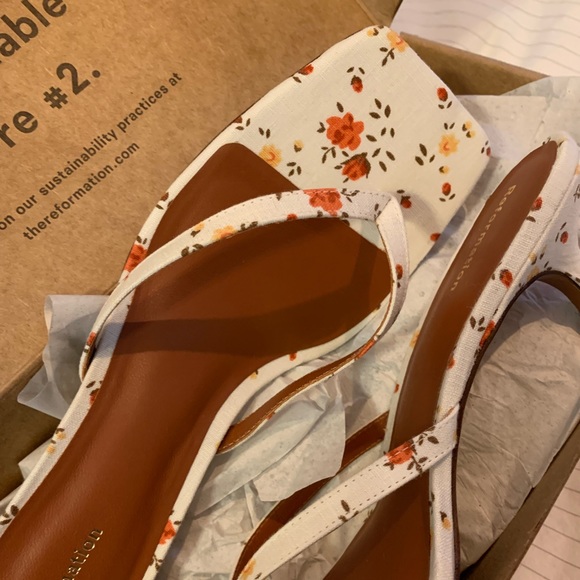 BNIB REFORMATION KITTEN HEEL THONG SANDAL - Picture 5 of 6